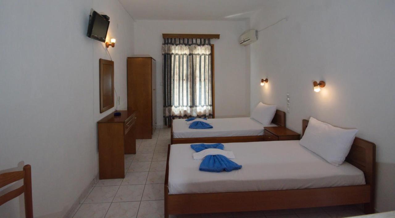 Nikis Rooms Kalamakia Екстериор снимка